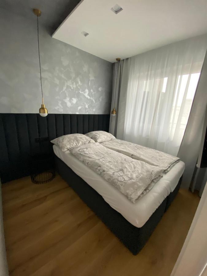 Apartamenty Legnicka Wroclaw Centrum Exterior photo